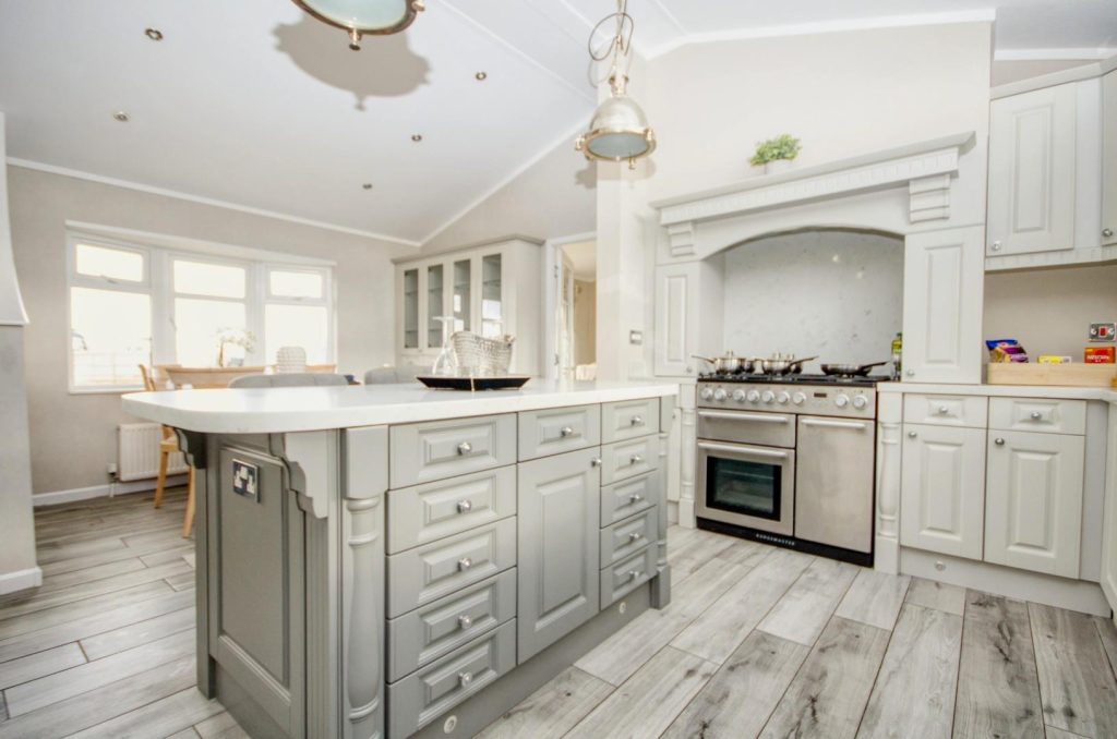 Grange Road, Bursledon, Southampton photo 6