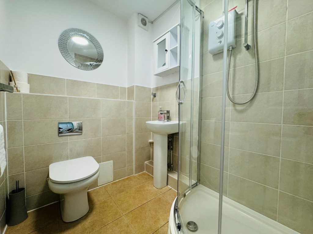 Prince William Court, Itchen Avenue, Bishopstoke photo 5