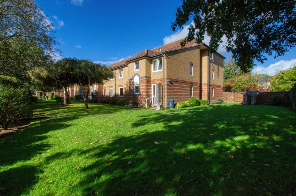 First-Time Buyer & Modern Apartments