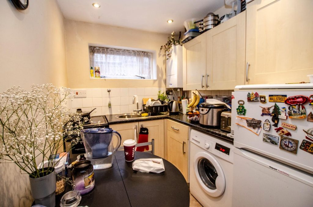 82-84 Laundry Road, Southampton photo 3