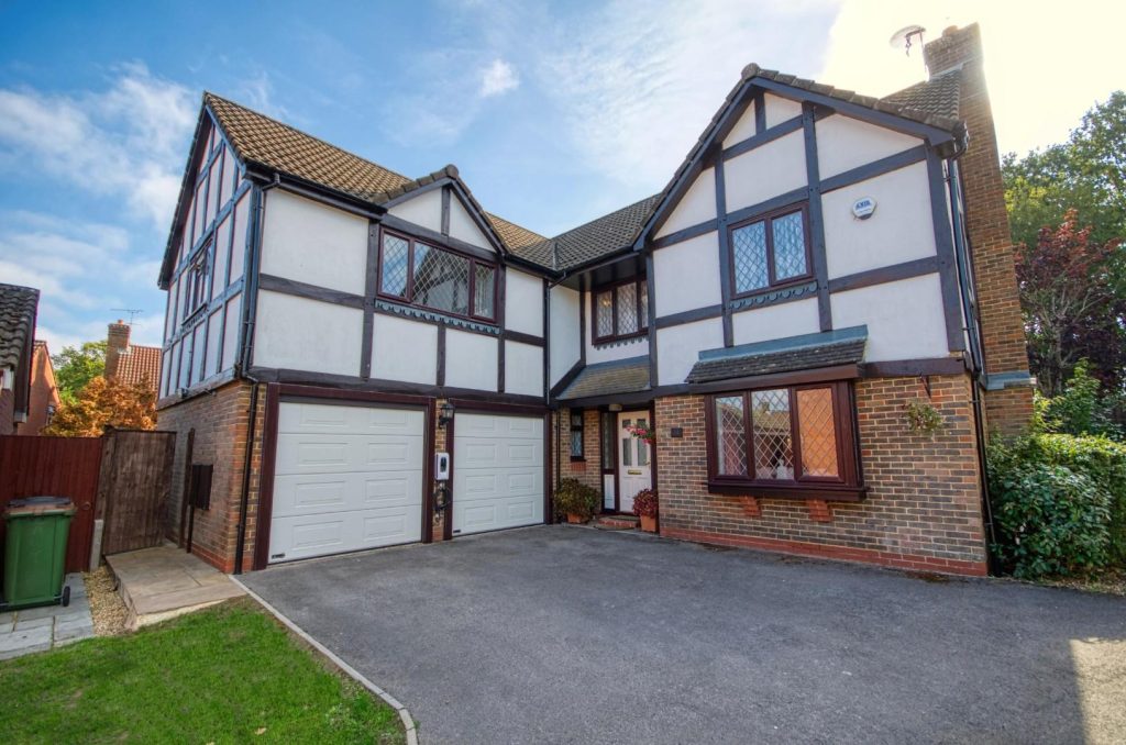 Oak Vale, West End, Southampton