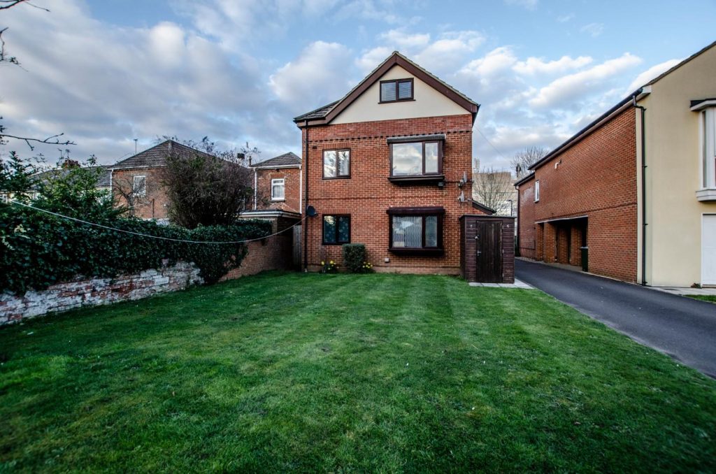 82-84 Laundry Road, Southampton photo 6