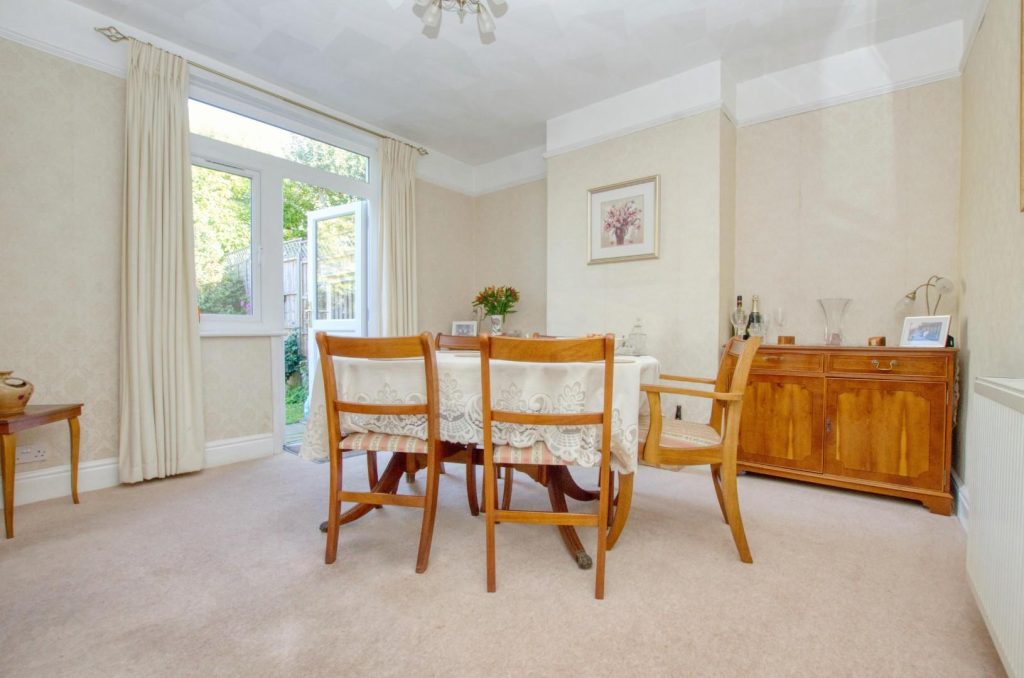Athelstan Road, Bitterne, Southampton photo 5