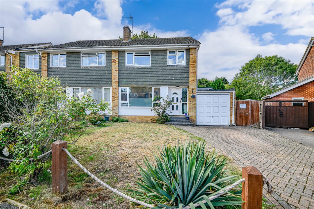 Latham Road, Fair Oak, Eastleigh