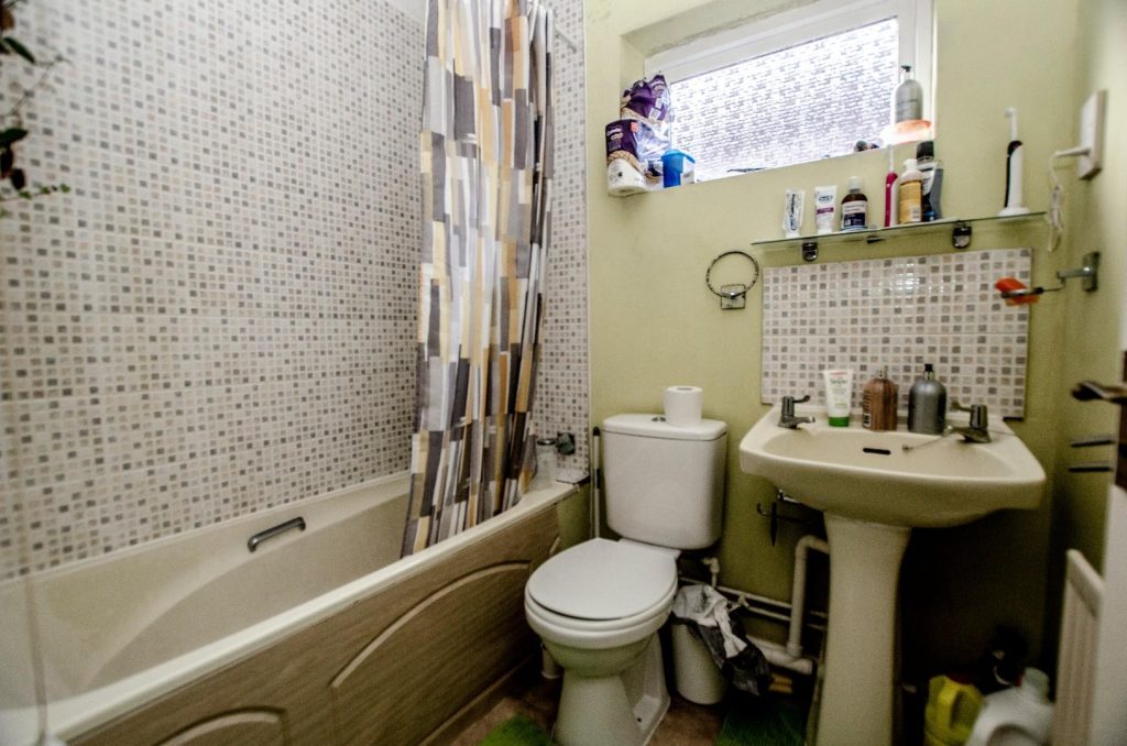 82-84 Laundry Road, Southampton photo 5