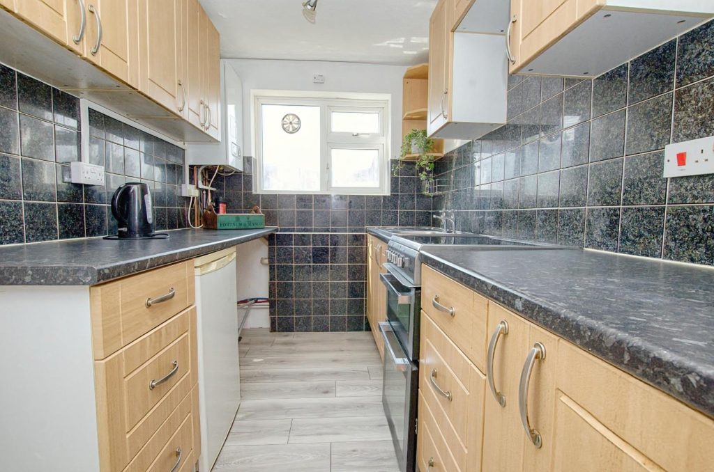 Bursledon Road, Southampton photo 4